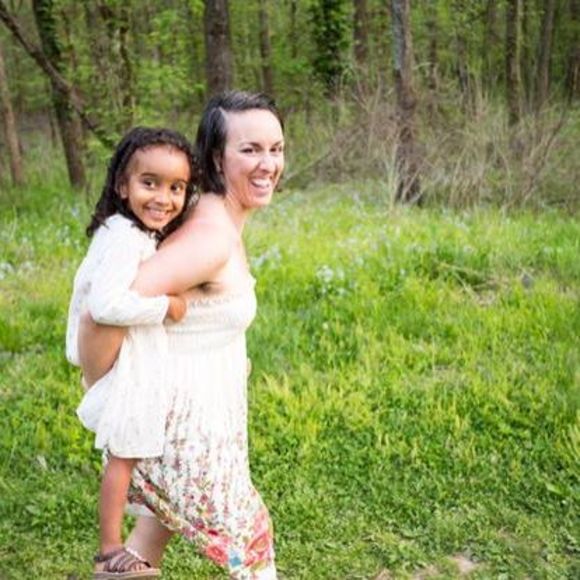 Meet your Posher, Megan - Picture 1 of 1